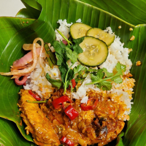 Sri Lankan Fish Rice & Curry Wrapped with Banana Leaf